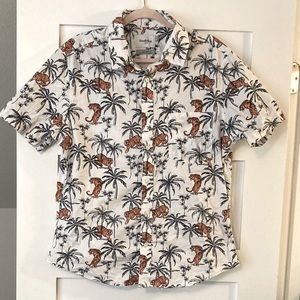 Men’s button up shirt